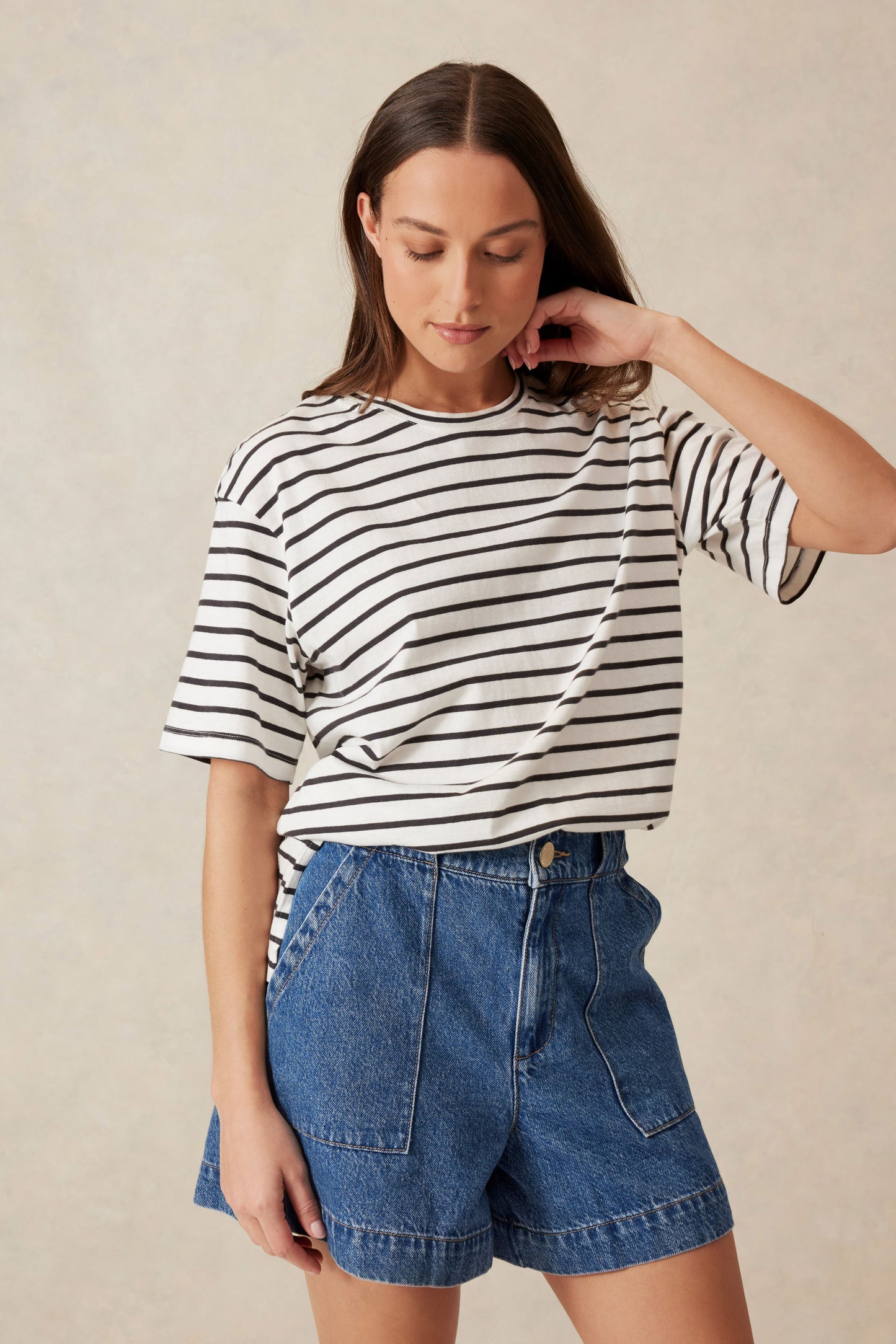 Longline Step Hem Tee - Vanilla/Phantom Fine Stripe