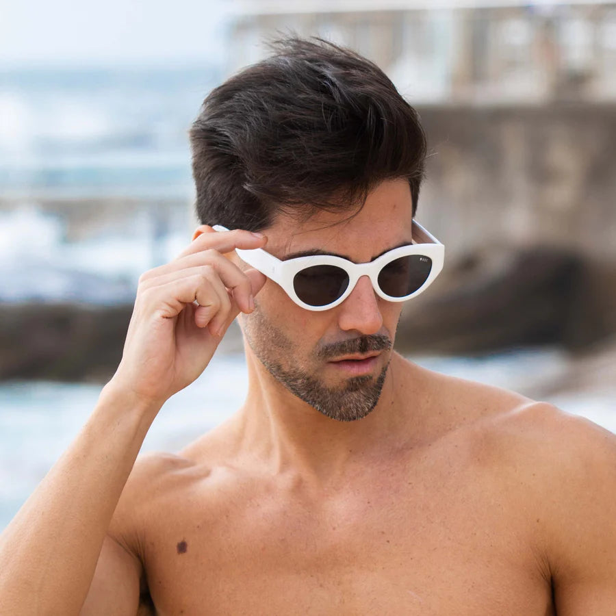 ROC // Hibiscus Sunglasses (White Smoke)