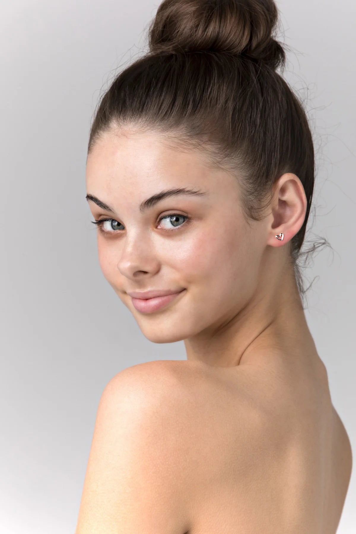 Petite Heart Earring - Gold