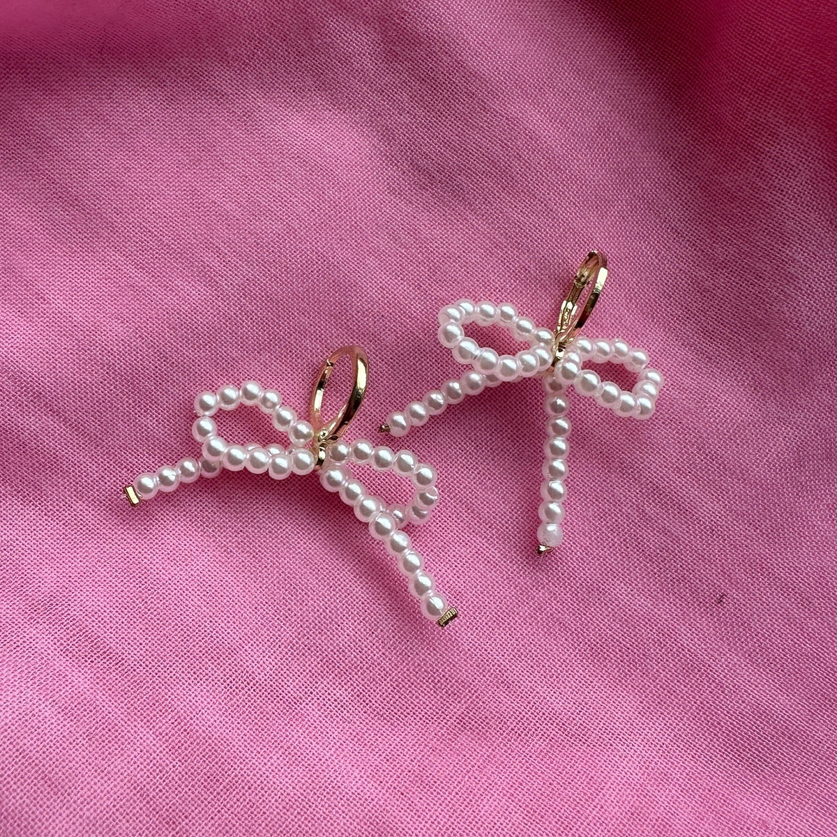 Mini Beaded Bow Earrings