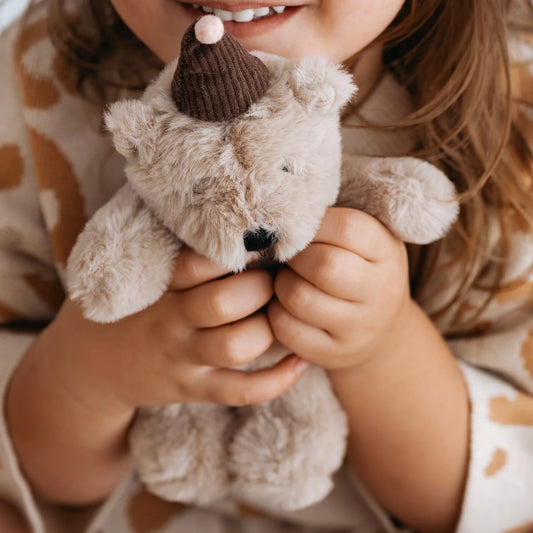 AND THE LITTLE DOG LAUGHED | Wilma Bear