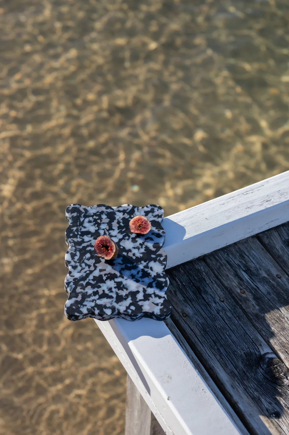 Pinchy Wavy Chopping Board - Periwinkle