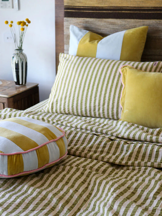 MOSEY ME | Seersucker Stripe Quilt Cover