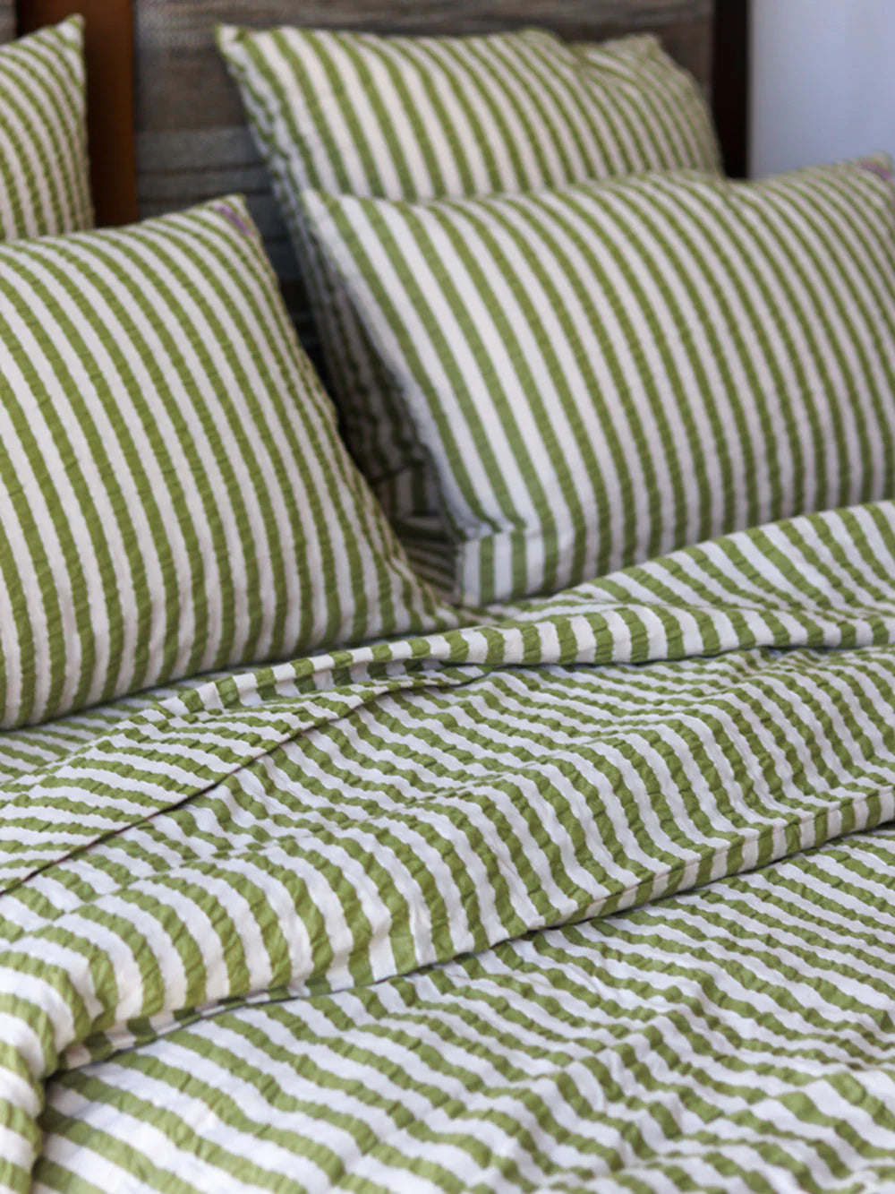 MOSEY ME | Seersucker Stripe Quilt Cover