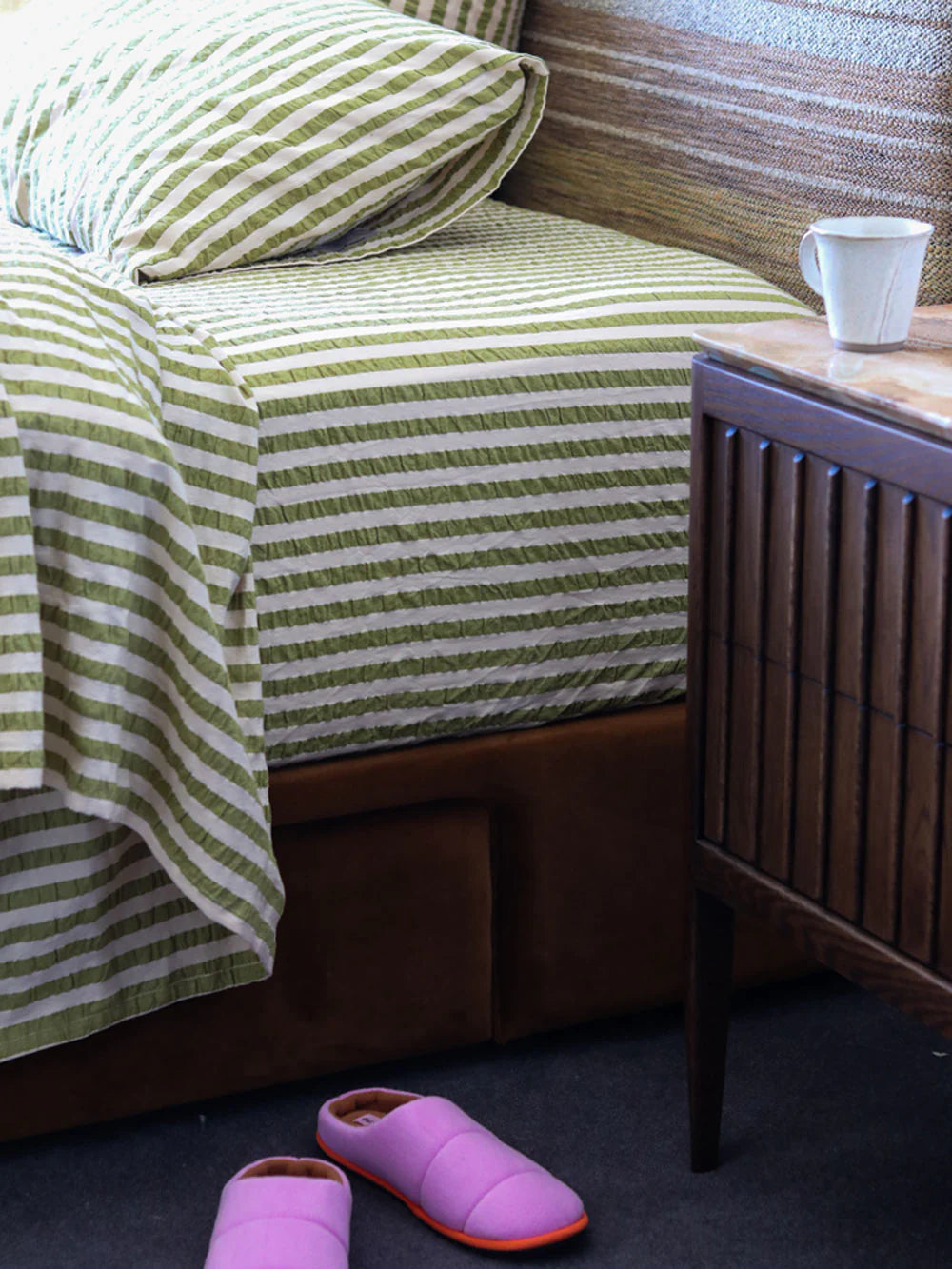 MOSEY ME | Seersucker Stripe Fitted Sheet