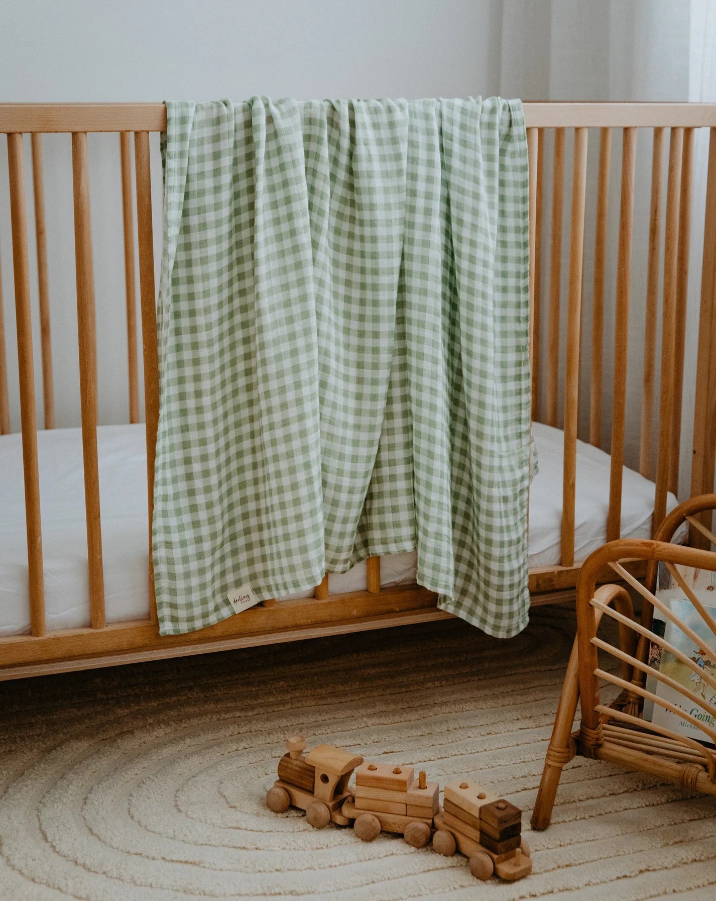 Frankie Swaddle - Olive