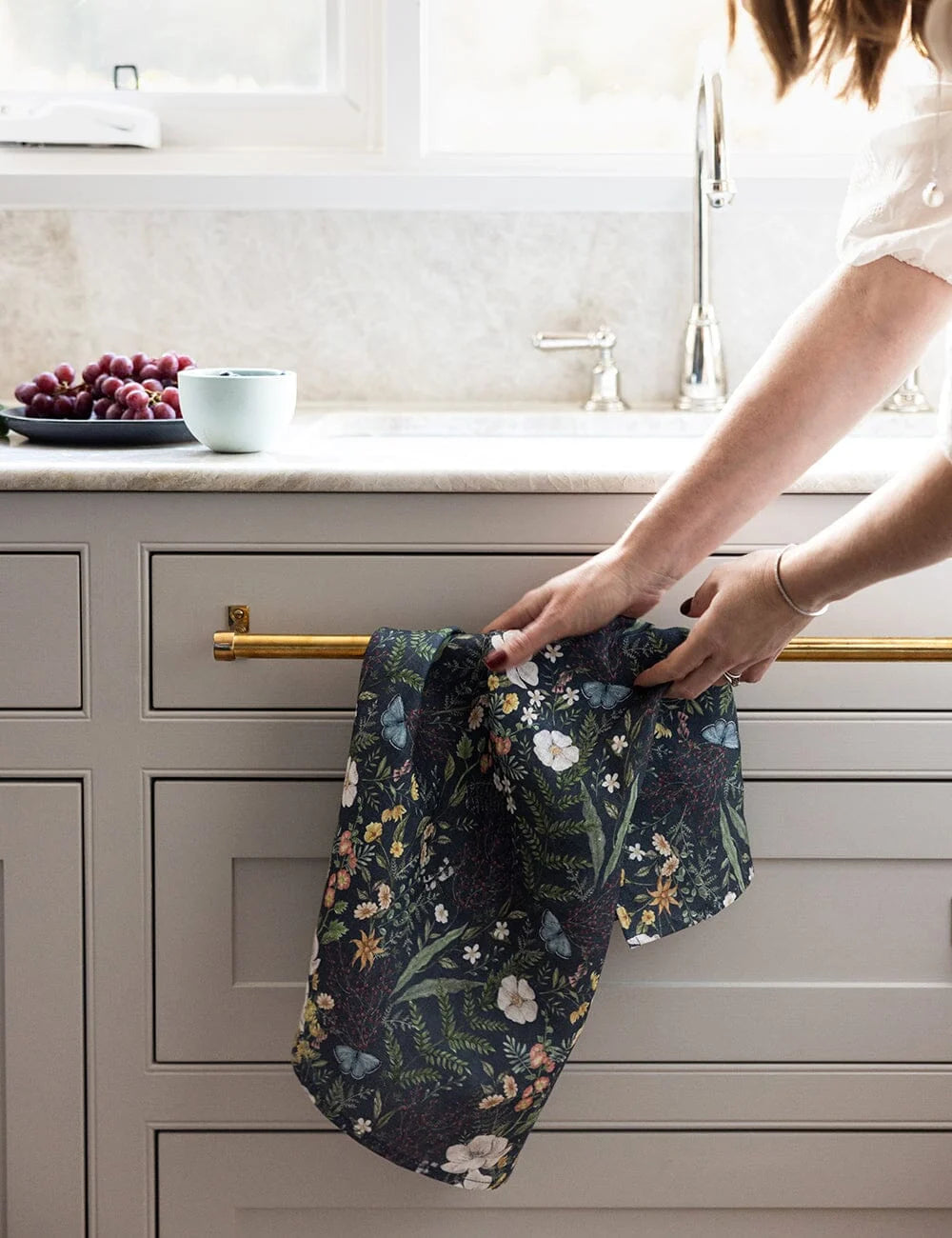100% Linen Tea Towel - Dusk in Bloom