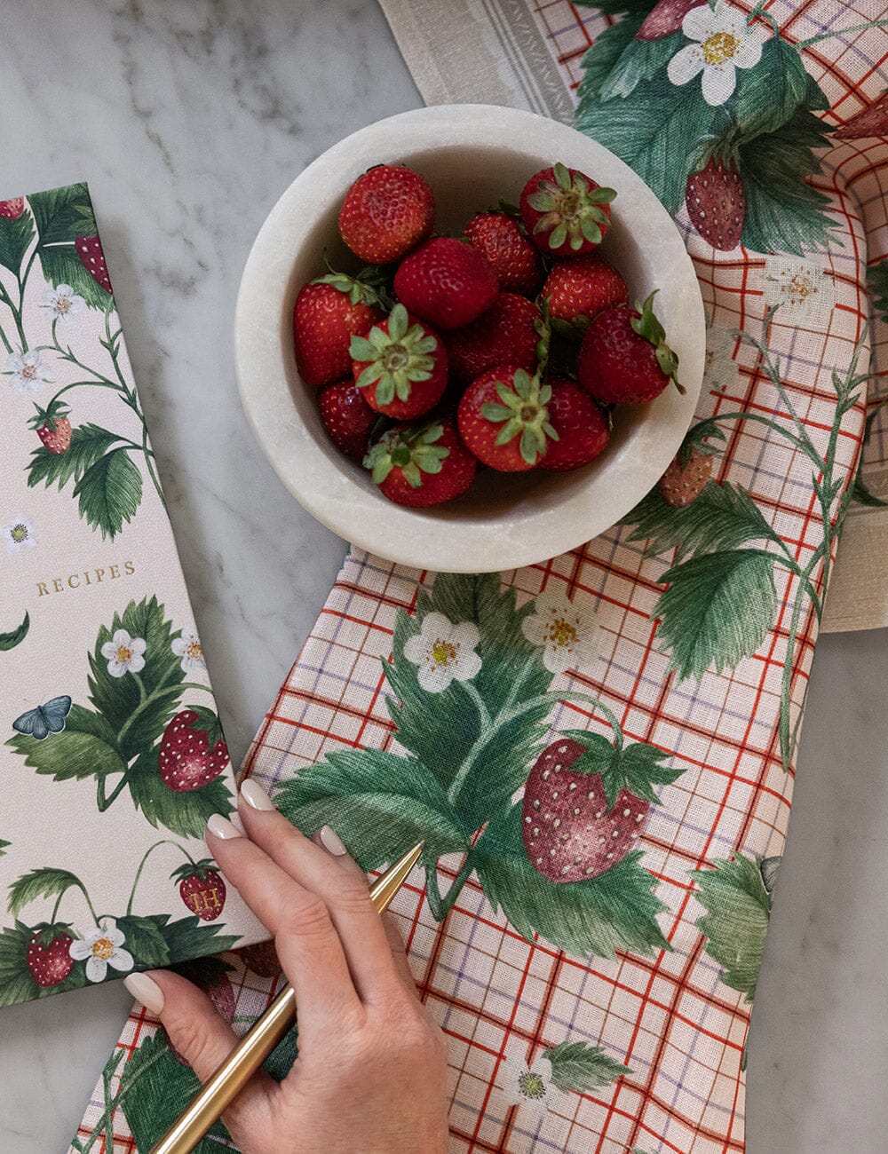 100% Linen Tea Towel - Strawberries