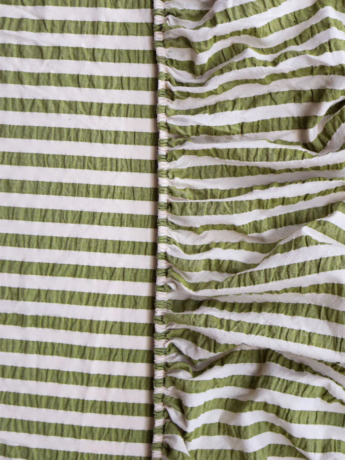 MOSEY ME | Seersucker Stripe Fitted Sheet