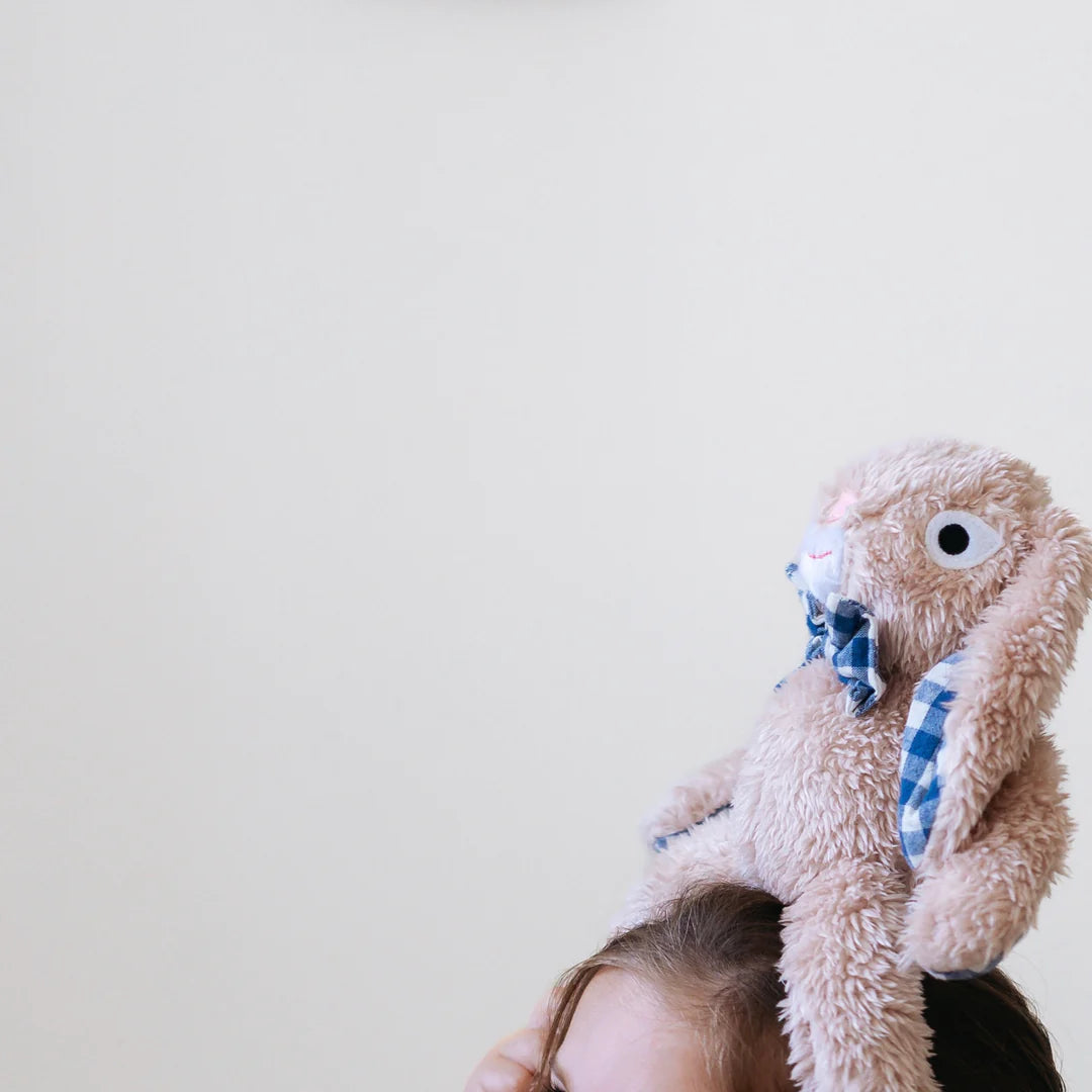 AND THE LITTLE DOG LAUGHED | Medium - Louis Rabbit